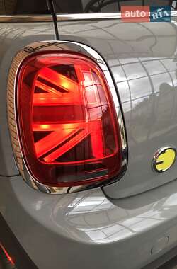 Хэтчбек MINI Electric 2022 в 