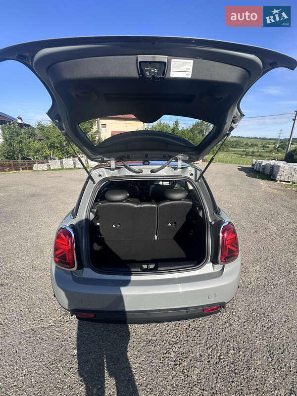 Хэтчбек MINI Electric 2020 в Львове фото 12 Хэтчбек MINI Electric 2020 в Львове