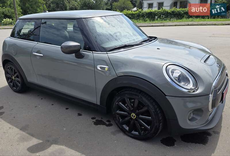 Хэтчбек MINI Electric 2021 в Калуше