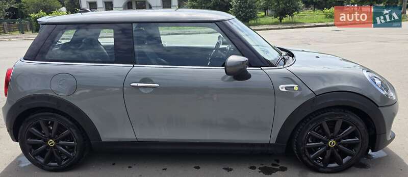Хэтчбек MINI Electric 2021 в Калуше