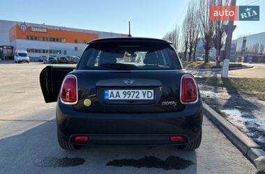 Хэтчбек MINI Electric 2020 в Киеве