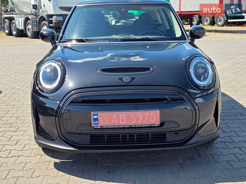 Хэтчбек MINI Electric 2023 в Виннице