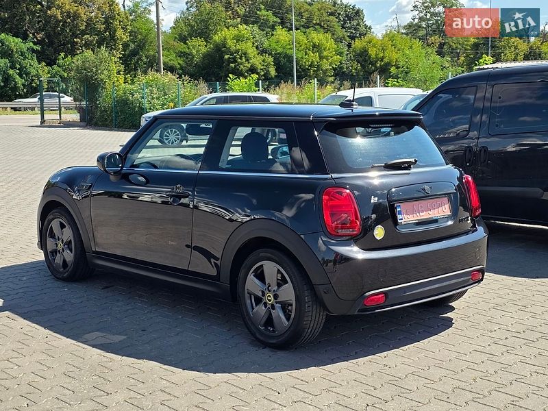 Хэтчбек MINI Electric 2023 в Виннице