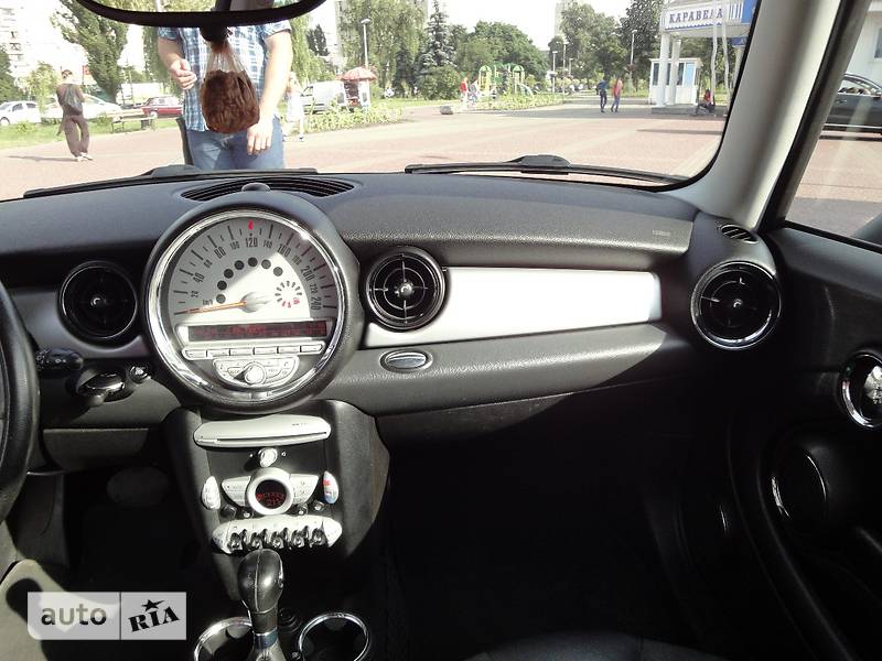 Хетчбек MINI Hatch 2008 в Києві