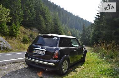 Хэтчбек MINI Hatch 2004 в Киеве