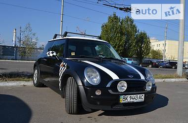 Хэтчбек MINI Hatch 2004 в Киеве