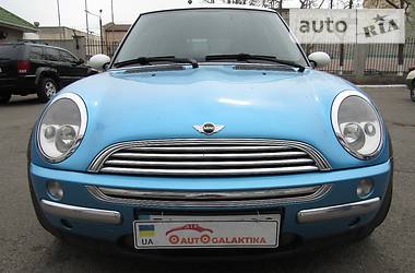 Хэтчбек MINI Hatch 2004 в Одессе