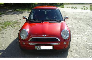 Хэтчбек MINI Hatch 2004 в Киеве