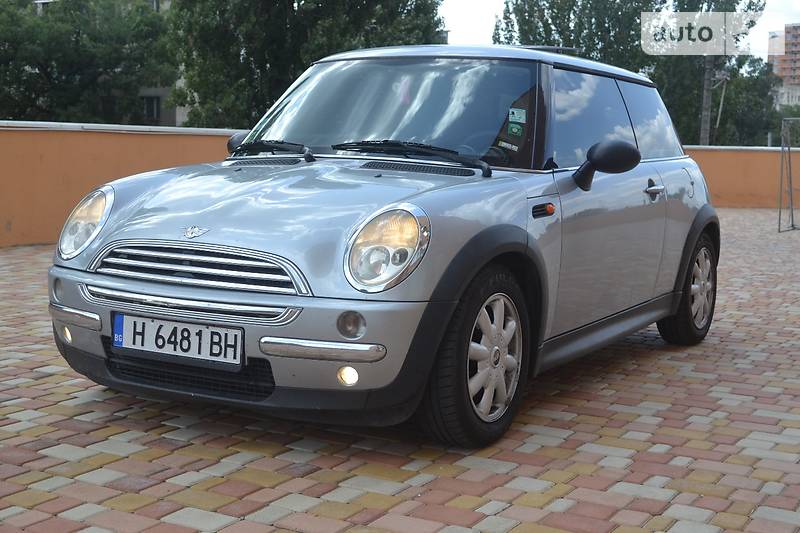 Хэтчбек MINI Hatch 2003 в Одессе