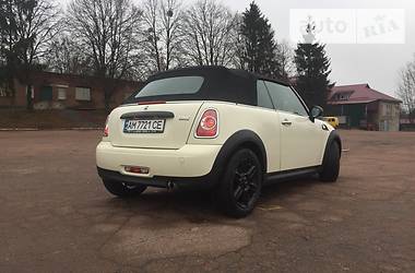 Кабриолет MINI Hatch 2012 в Житомире