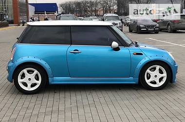 Хэтчбек MINI Hatch 2005 в Одессе