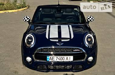 Кабриолет MINI Hatch 2016 в Днепре