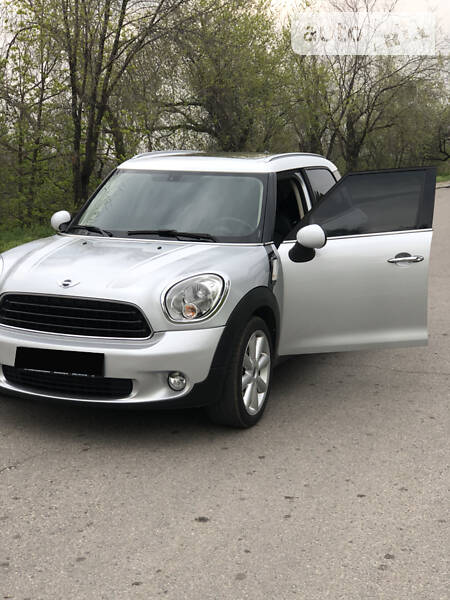 Хетчбек MINI Hatch 2012 в 