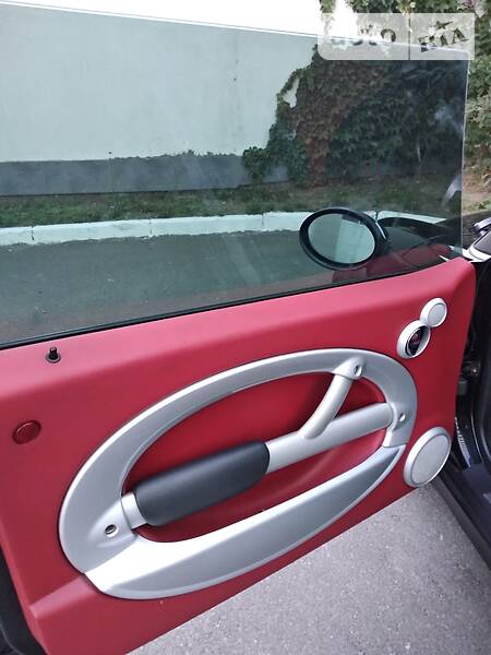 Хэтчбек MINI Hatch 2004 в Одессе