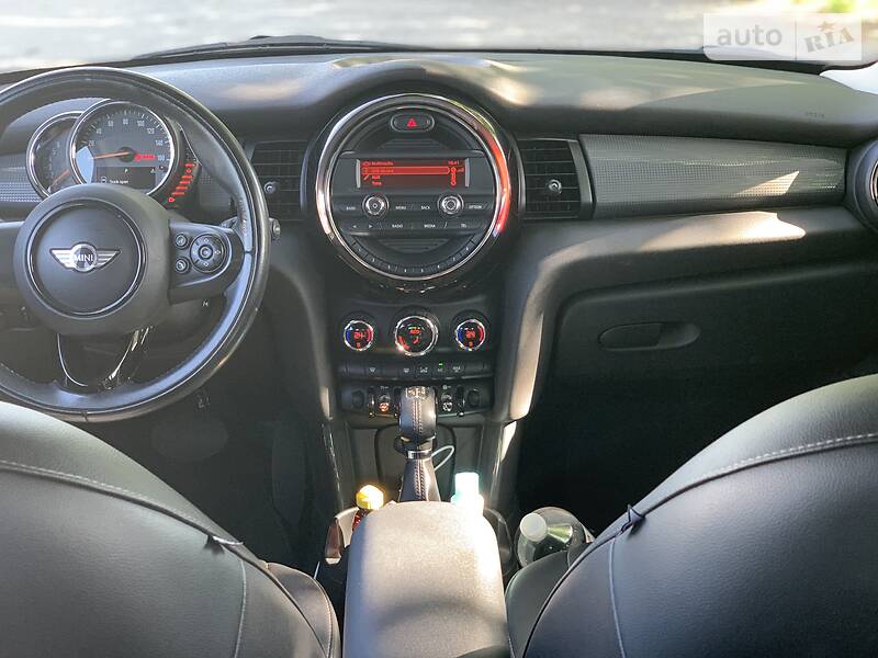 Хетчбек MINI Hatch 2014 в Полтаві