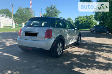 Хетчбек MINI Hatch 2014 в 