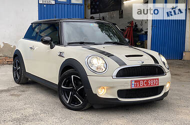 Хэтчбек MINI Hatch 2008 в Ровно