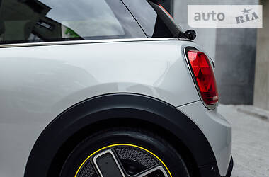 Хетчбек MINI Hatch 2020 в 