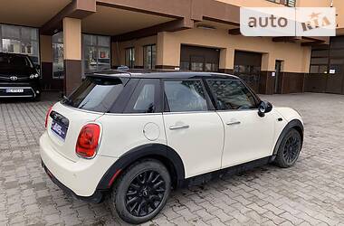 Хетчбек MINI Hatch 2018 в Львові