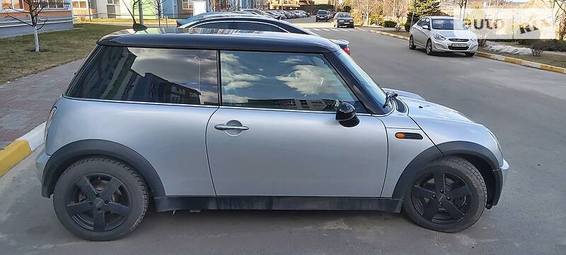 Купе MINI Hatch 2006 в Києві