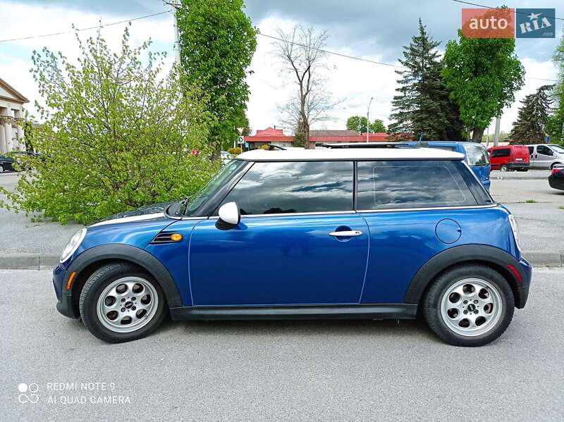 Хэтчбек MINI Hatch 2012 в Львове