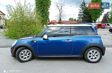 Хэтчбек MINI Hatch 2012 в Львове