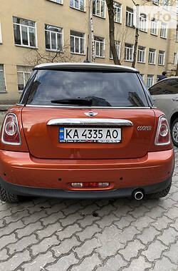 Купе MINI Hatch 2010 в Киеве