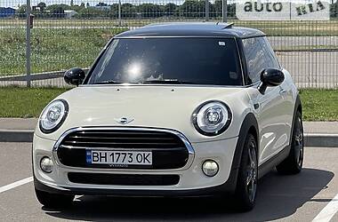 Хэтчбек MINI Hatch 2017 в Одессе