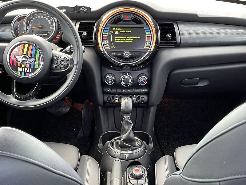 Хэтчбек MINI Hatch 2017 в Одессе