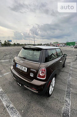 Хетчбек MINI Hatch 2010 в Києві