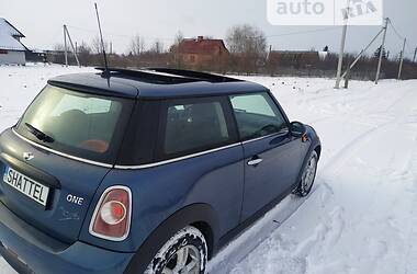 Хэтчбек MINI Hatch 2010 в 