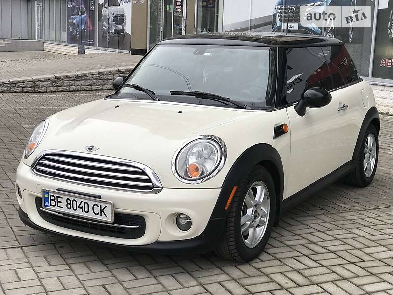 Хэтчбек MINI Hatch 2013 в 