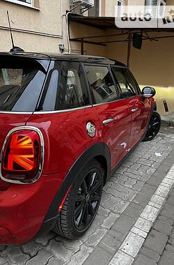 Хэтчбек MINI Hatch 2015 в Ивано-Франковске