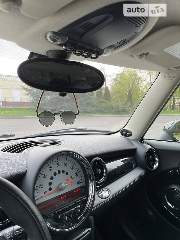 Хетчбек MINI Hatch 2013 в Одесі