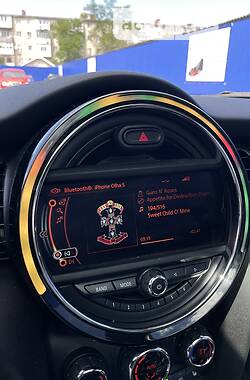 Хэтчбек MINI Hatch 2016 в Ивано-Франковске