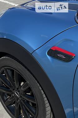 Хэтчбек MINI Hatch 2016 в Ивано-Франковске