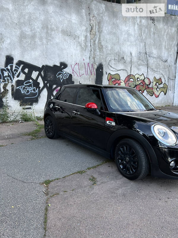 Хетчбек MINI Hatch 2014 в Києві