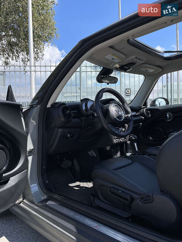 Хетчбек MINI Hatch 2019 в Києві фото 18 Хетчбек MINI Hatch 2019 в Києві