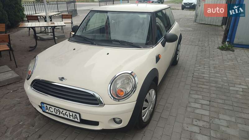 MINI Hatch 2009