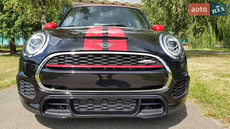 Хетчбек MINI Hatch 2018 в Києві