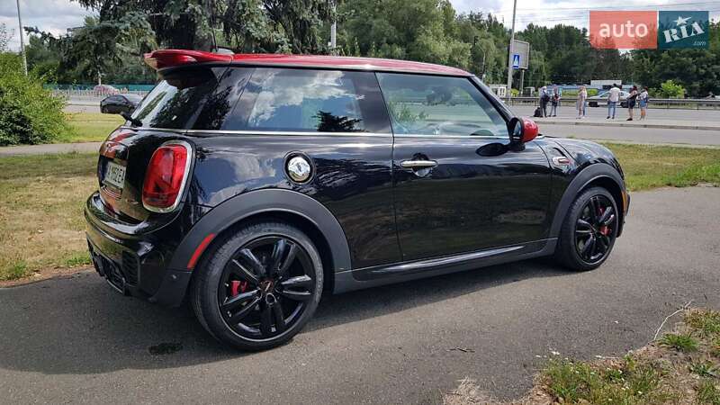 Хетчбек MINI Hatch 2018 в Києві