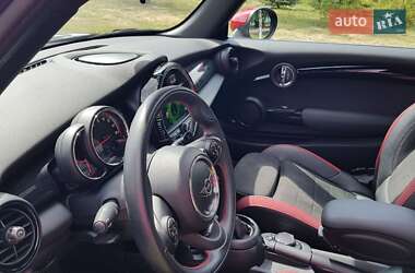 Хетчбек MINI Hatch 2018 в 