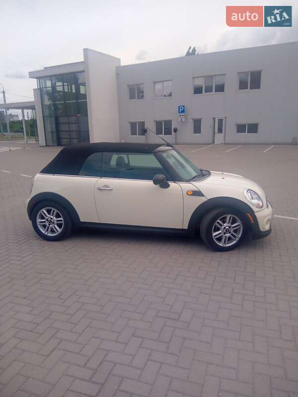 Кабріолет MINI Hatch 2015 в Запоріжжі фото 4 Кабріолет MINI Hatch 2015 в Запоріжжі