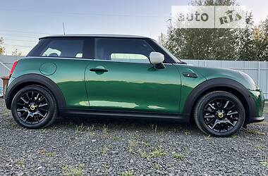 Хетчбек MINI Hatch 2022 в 