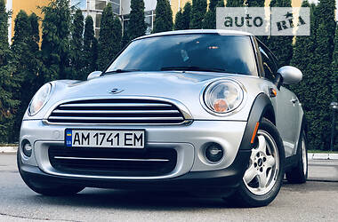 Хэтчбек MINI Hatch 2010 в 