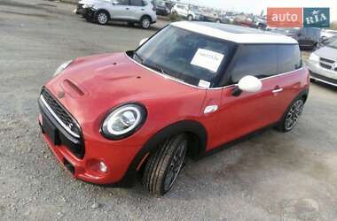 Хэтчбек MINI Hatch 2018 в Львове