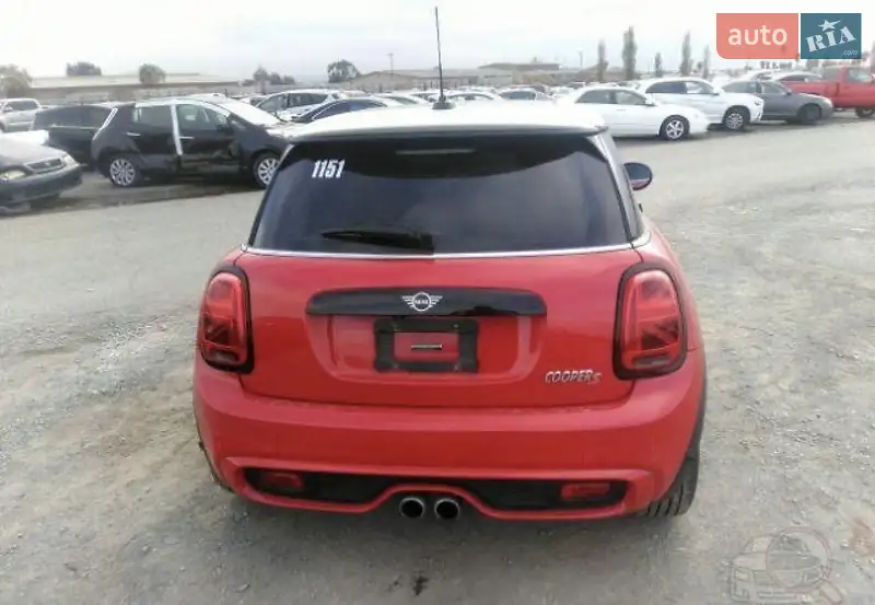 MINI Hatch 2018 VIN WMWXP7C50K2A52276 фото оголошення 7 з 47