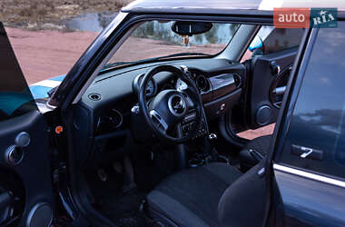 Хетчбек MINI Hatch 2006 в Житомирі