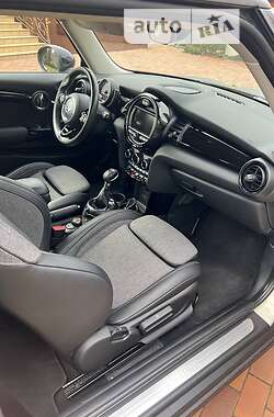 Хэтчбек MINI Hatch 2017 в 