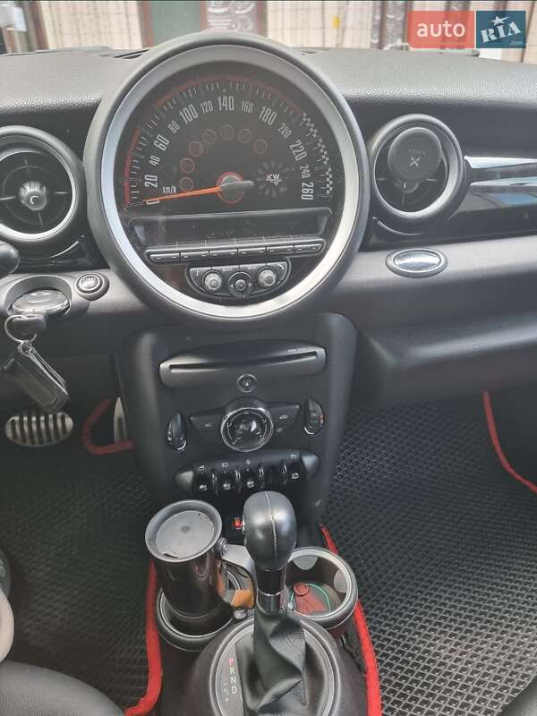 Купе MINI Hatch 2013 в Киеве